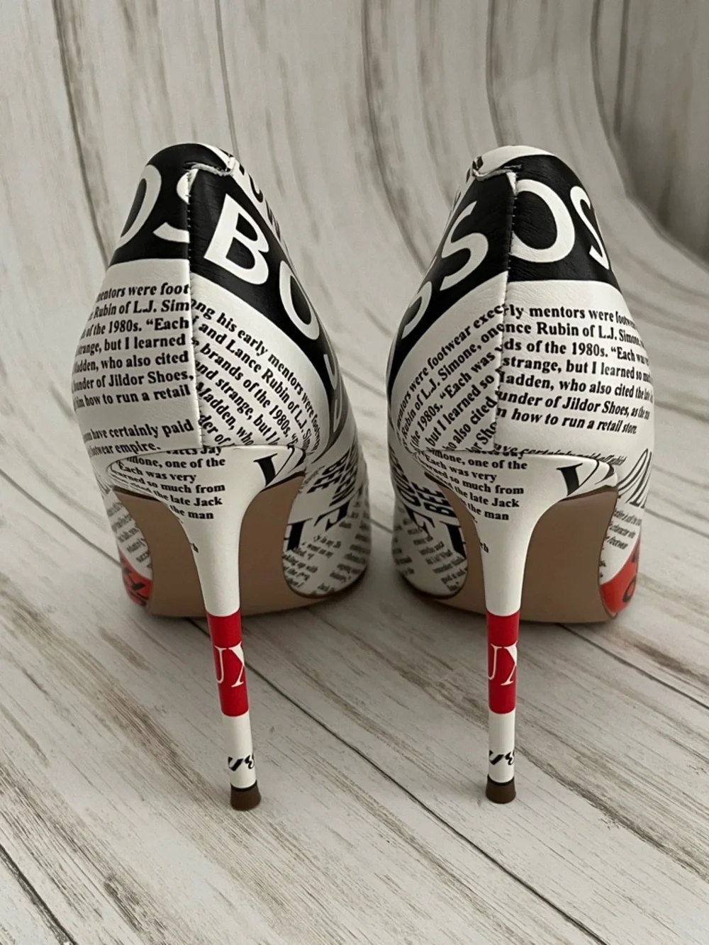 Steve Madden Vala Newspaper Print Pointed Stiletto Pumps - Picture 7 of 10